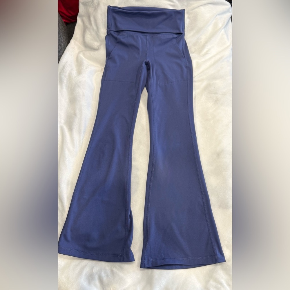 Yogalicious Girls Lux Florence Flare in Blue